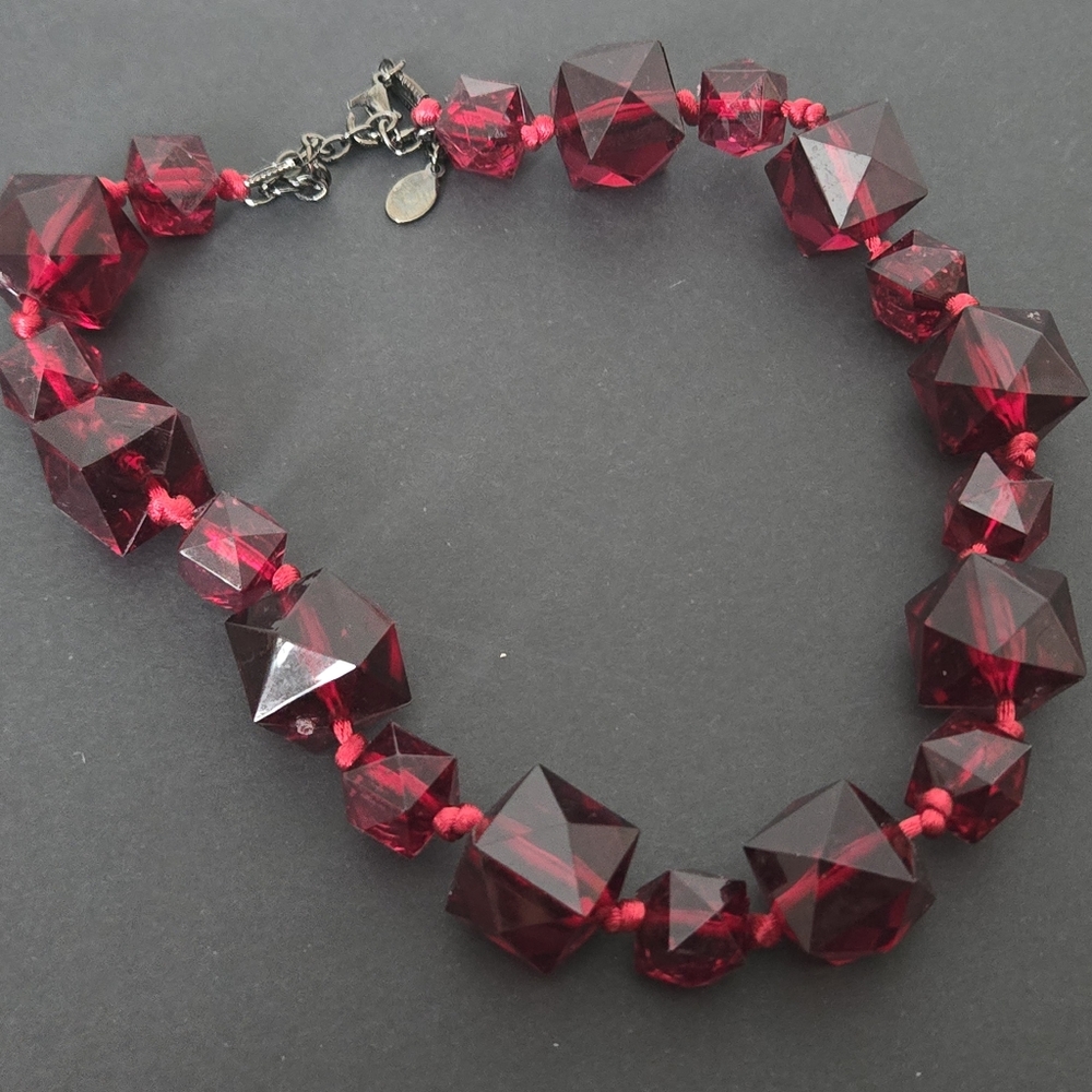 Vintage Robert Rose Red Symmetrical Chunky Lucite Necklace Choker